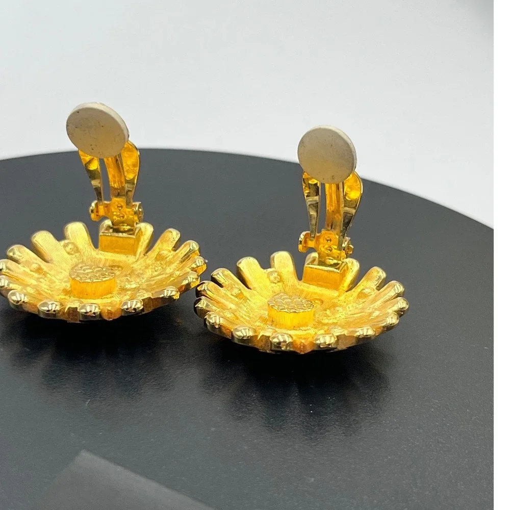 Vintage Swarovski Black Enamel and Gold Starburst Full Lead Clip On Earrings NOS